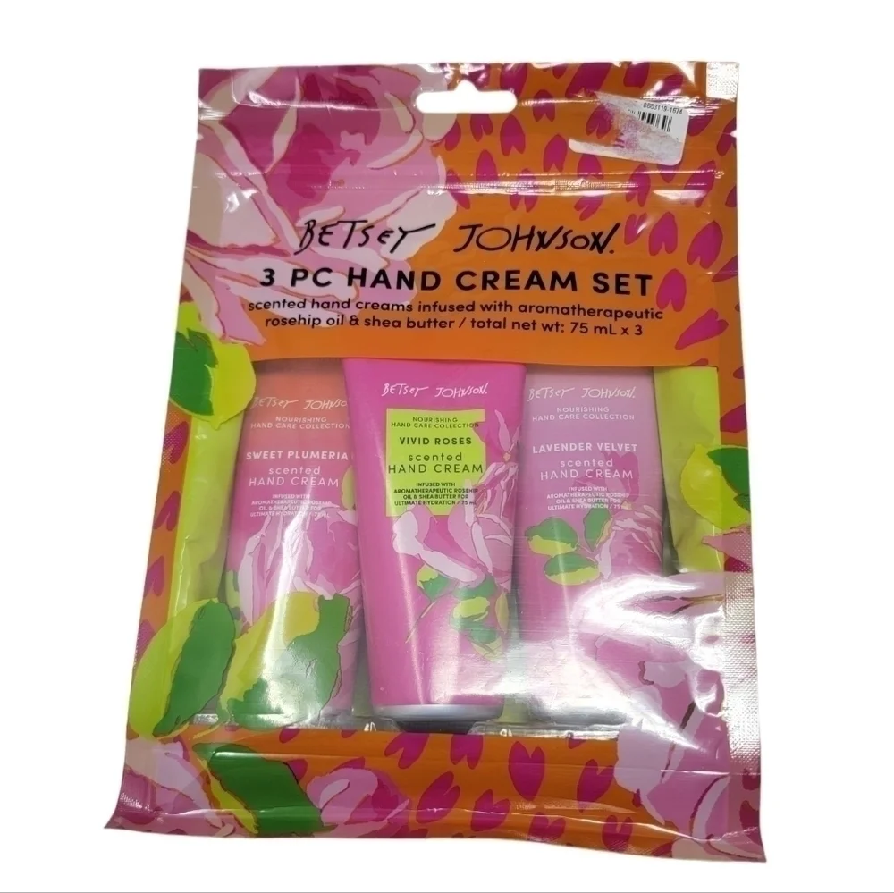 New Betsey Johnson 3 piece hand cream set Aromatherapeutic T02